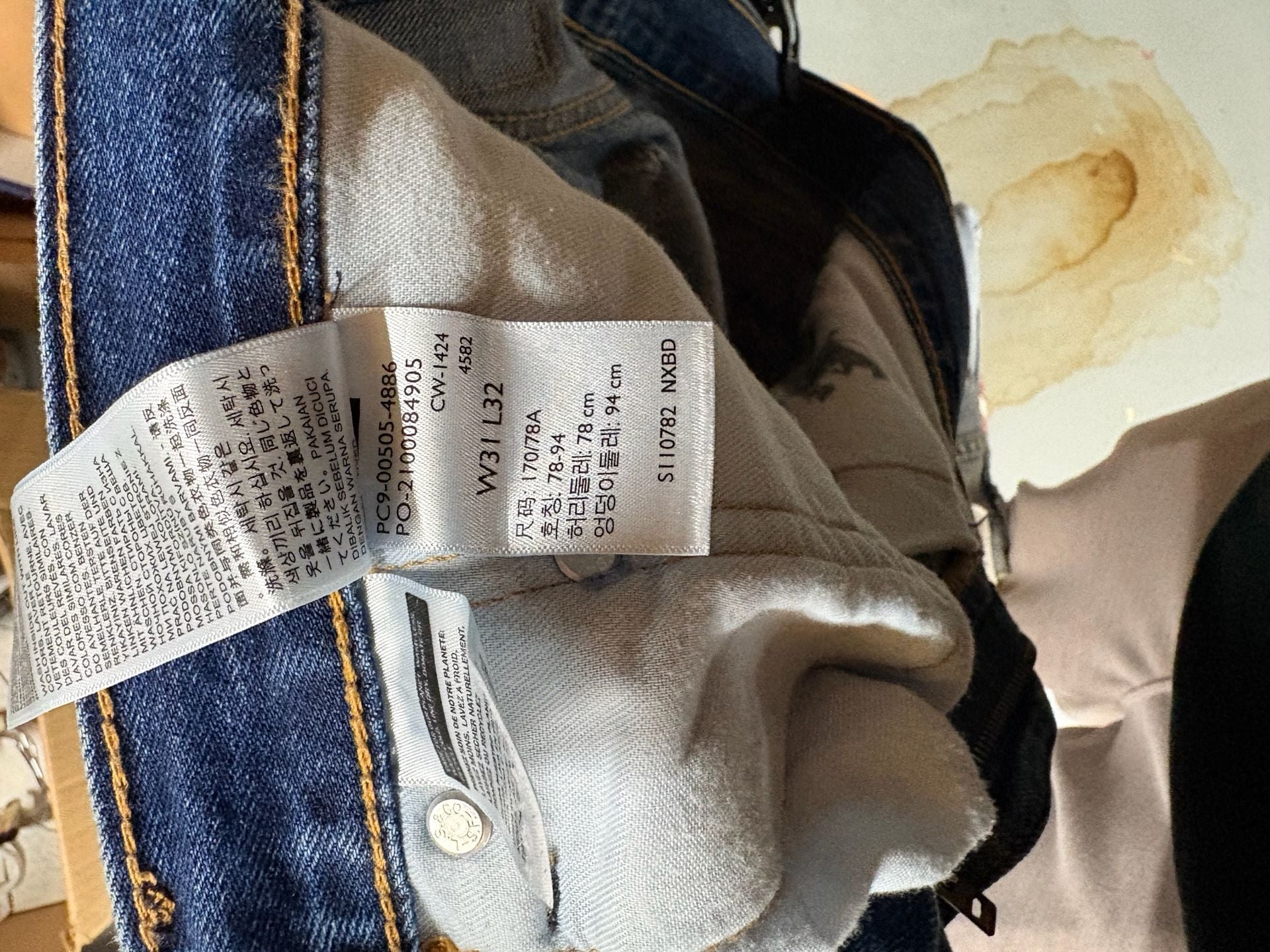 Levi's 505 Regular Fit Straight Leg Jeans W31 L32 Medium Wash Big E 11