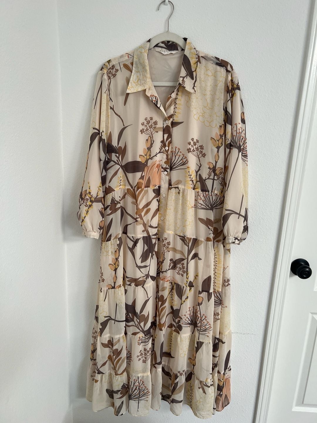 DownEast Ivory Floral Tiered Maxi Shirt Dress 2