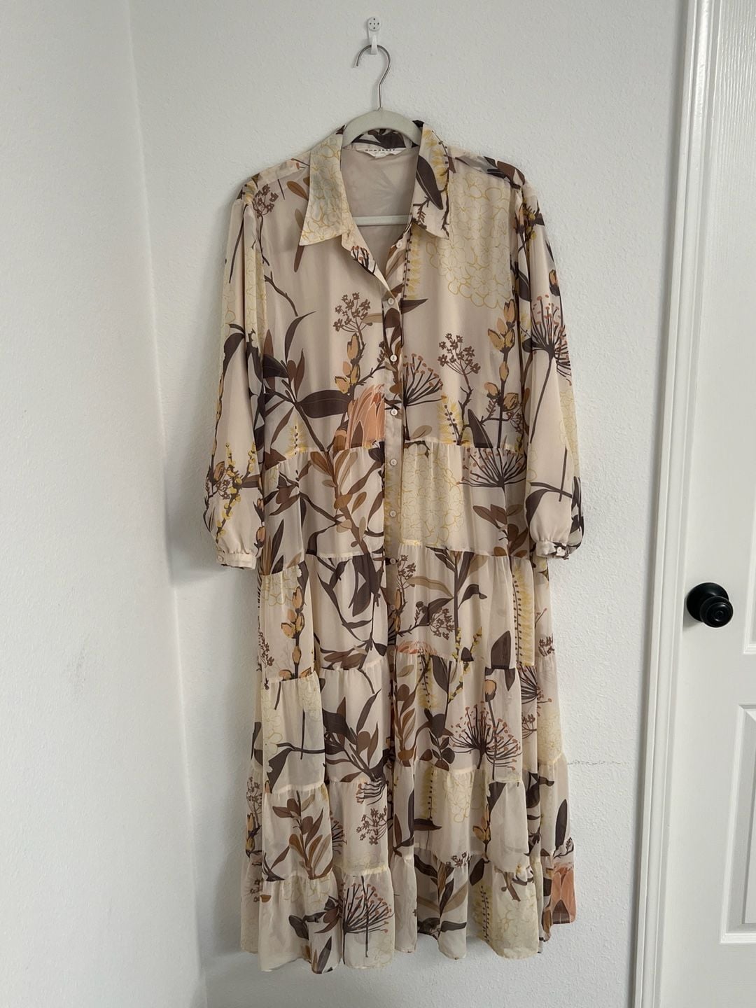 DownEast Ivory Floral Tiered Maxi Shirt Dress 4