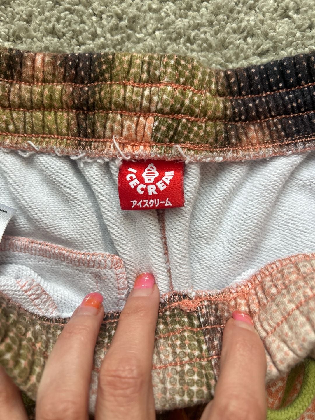 ICECREAM Antique White Growth Sweat Shorts 5