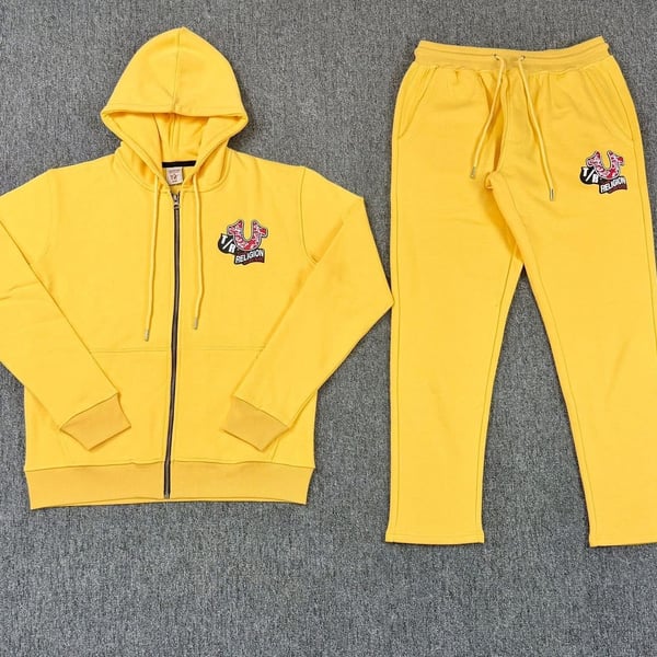 True Religion Men's World Tour Logo Full-Zip Fleece Hoodie and Jogger Sweatpants Set