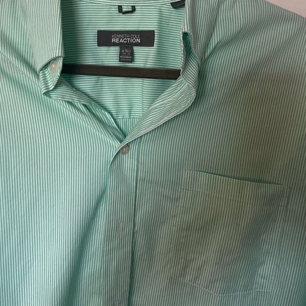 Kenneth Cole Reaction Men's Regular Fit Green Striped Shirt size 16-16 1/2