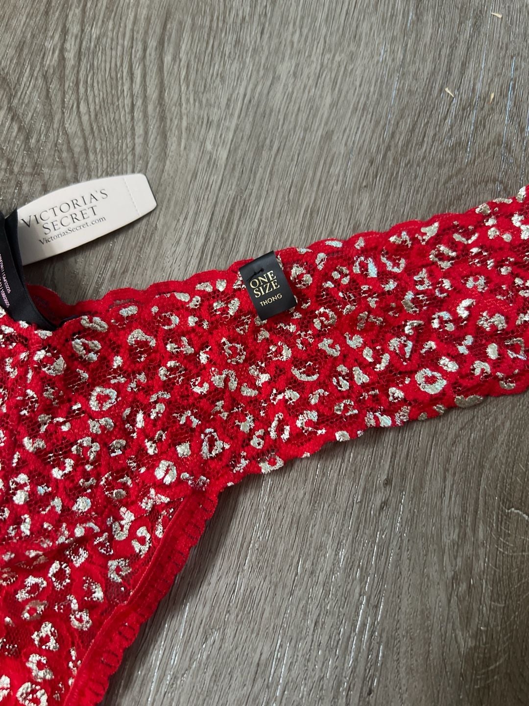 Vintage Victoria's Secret One Size V-String Lace Thong Red Leopard Print 5