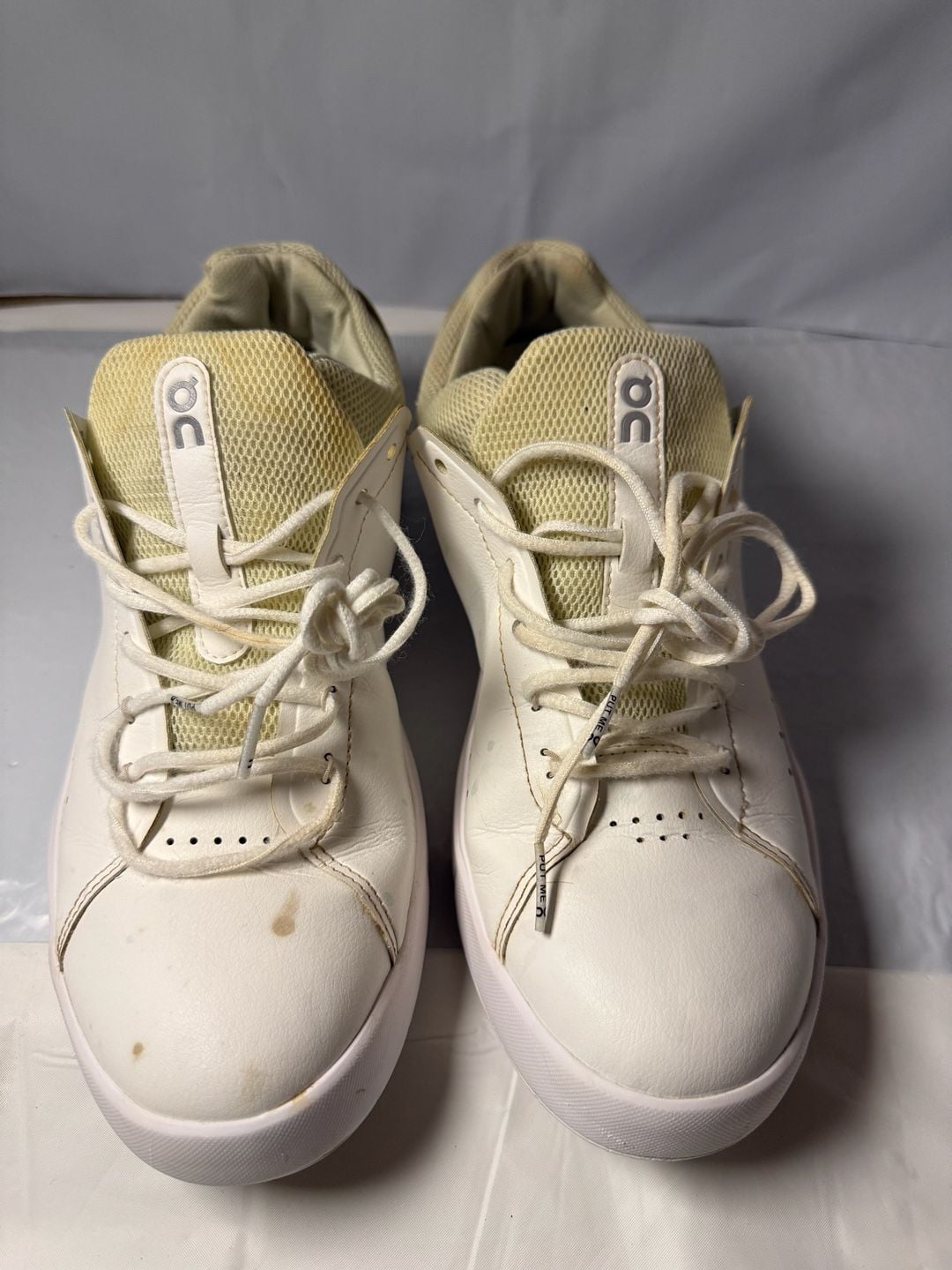 On Running The Roger Advantage White Rose Women's Size 9.5 3