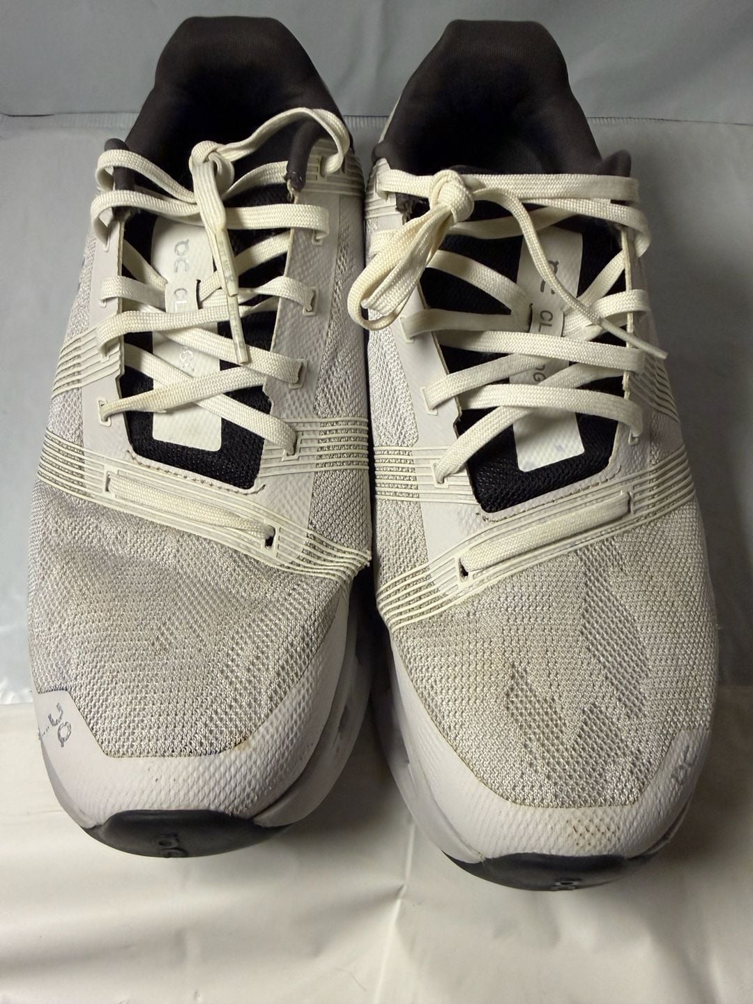 On Running Cloudgo White Glacier Lightweight Running Shoes Women's Size 9.5 2