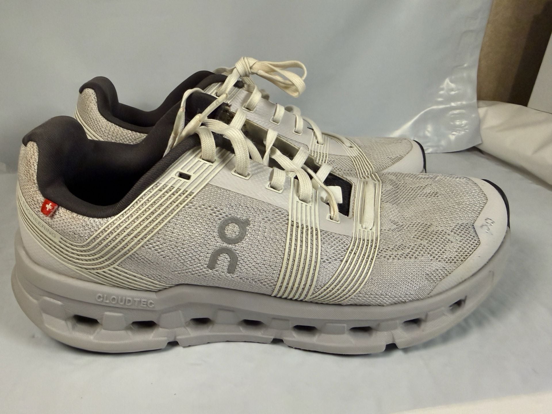 On Running Cloudgo White Glacier Lightweight Running Shoes Women's Size 9.5 6