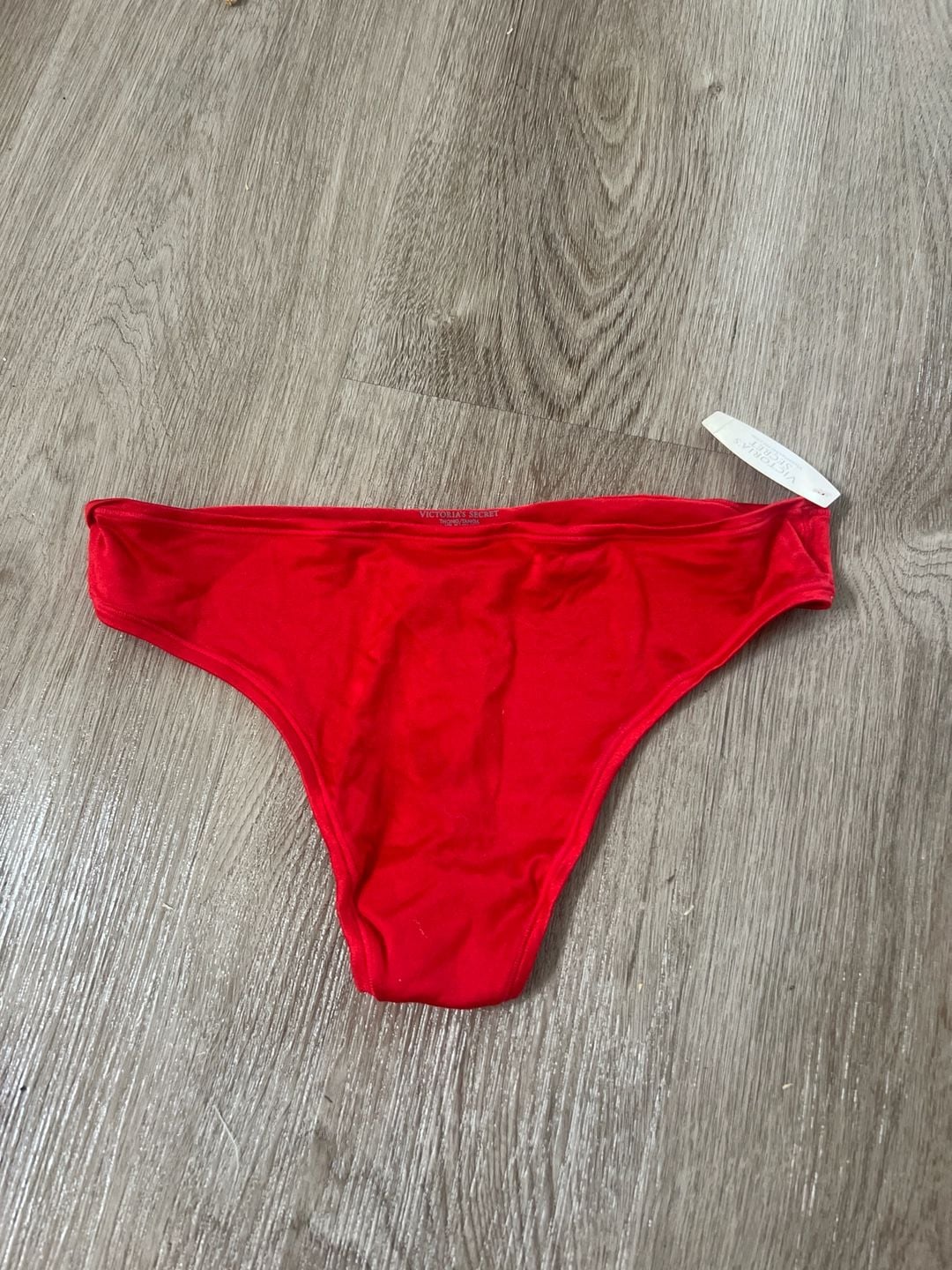 Victoria's Secret Sexy Smooth Raw Cut Hiphugger Panty in Red 2