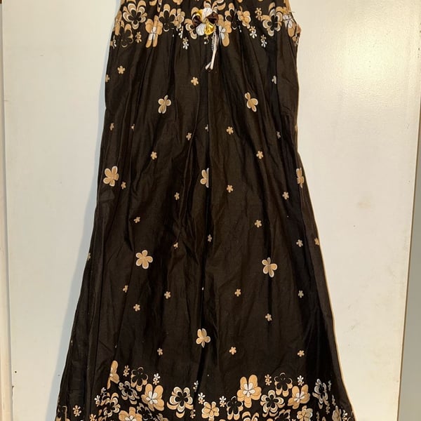 Timex Girls Wear Brown Floral Sleeveless Maxi Dress with Flower Detail Large 