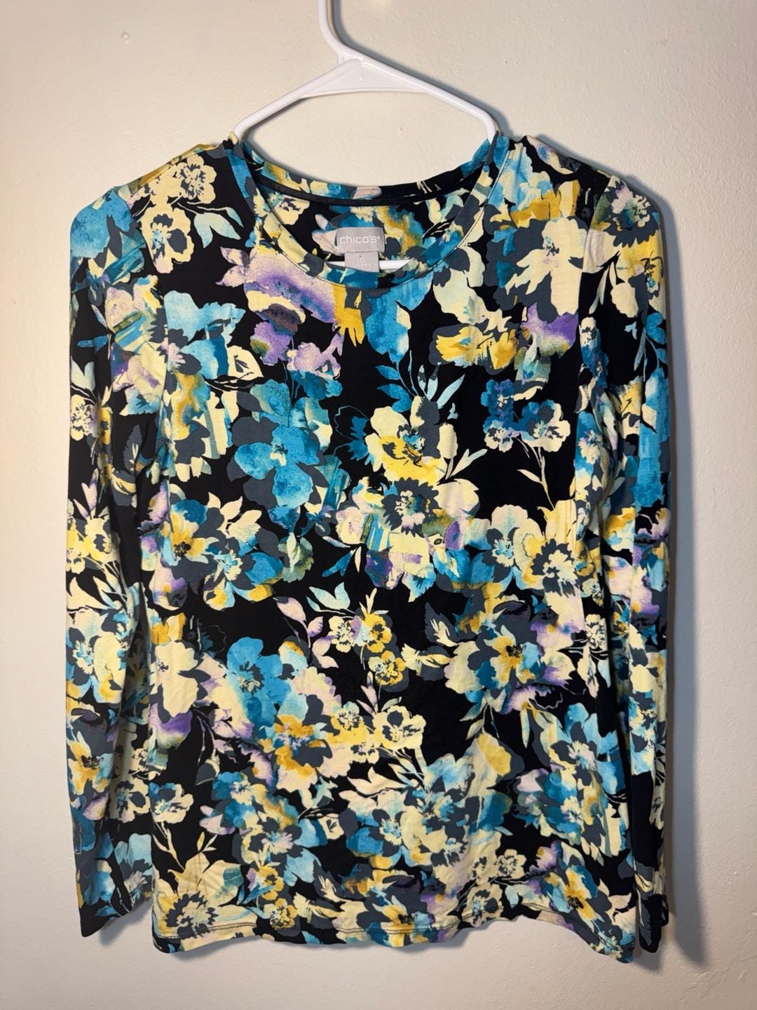 Chico's Blue and Yellow Floral Long Sleeve Knit Top Size 0 Small 2