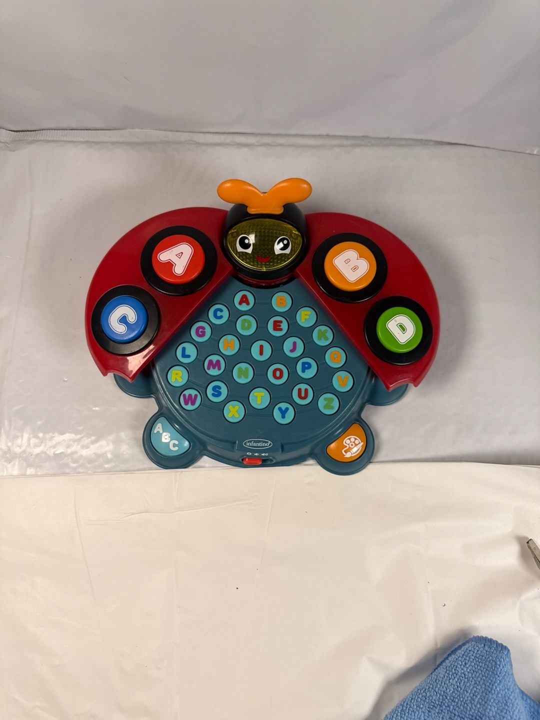 Infantino Alphabet & Colors Learning Beetle Musical Toy 2