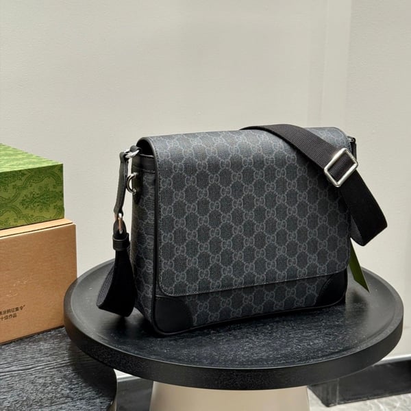 Gucci GG Emblem Medium Messenger Bag in Black GG Supreme Canvas