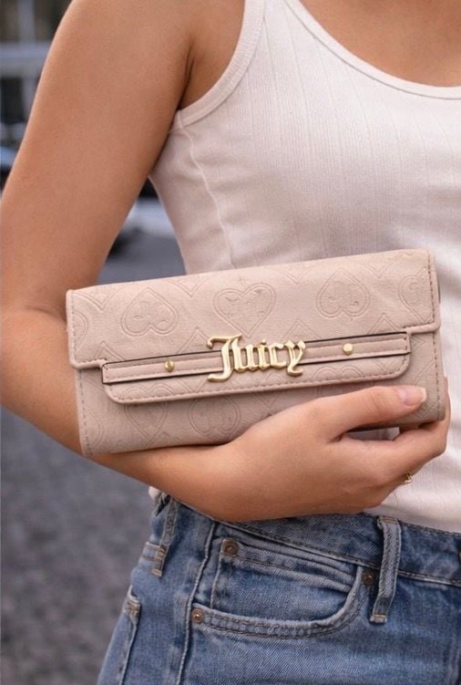 Juicy Couture Short & Sweet Single Gusset Heart Embossed Flap Clutch Wallet in Powder Blush 2