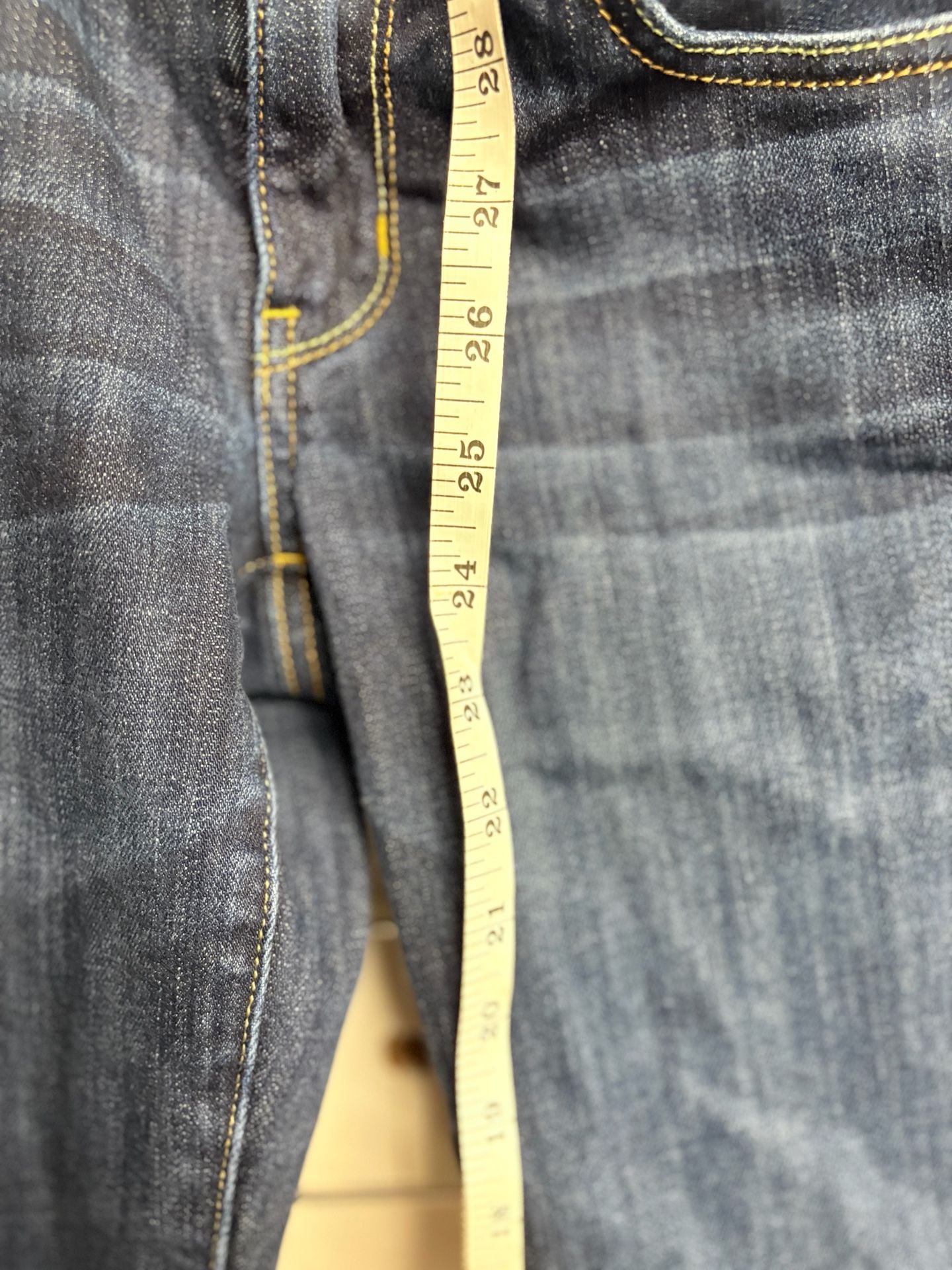 American Eagle Artist Stretch Dark Wash Crop Jeans Women's 6 6