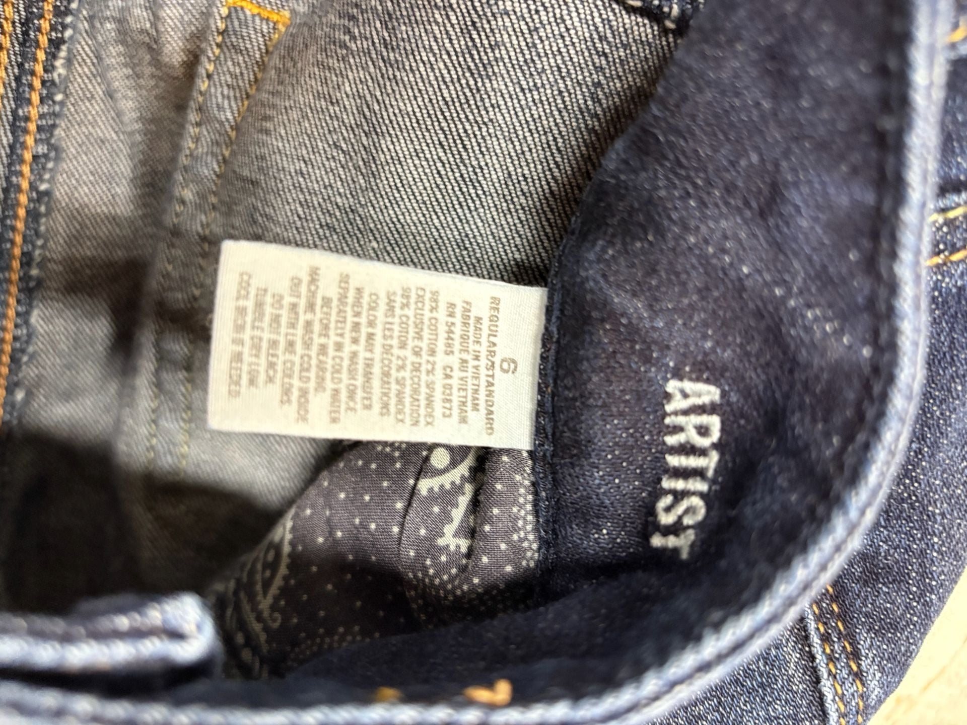American Eagle Artist Stretch Dark Wash Crop Jeans Women's 6 9