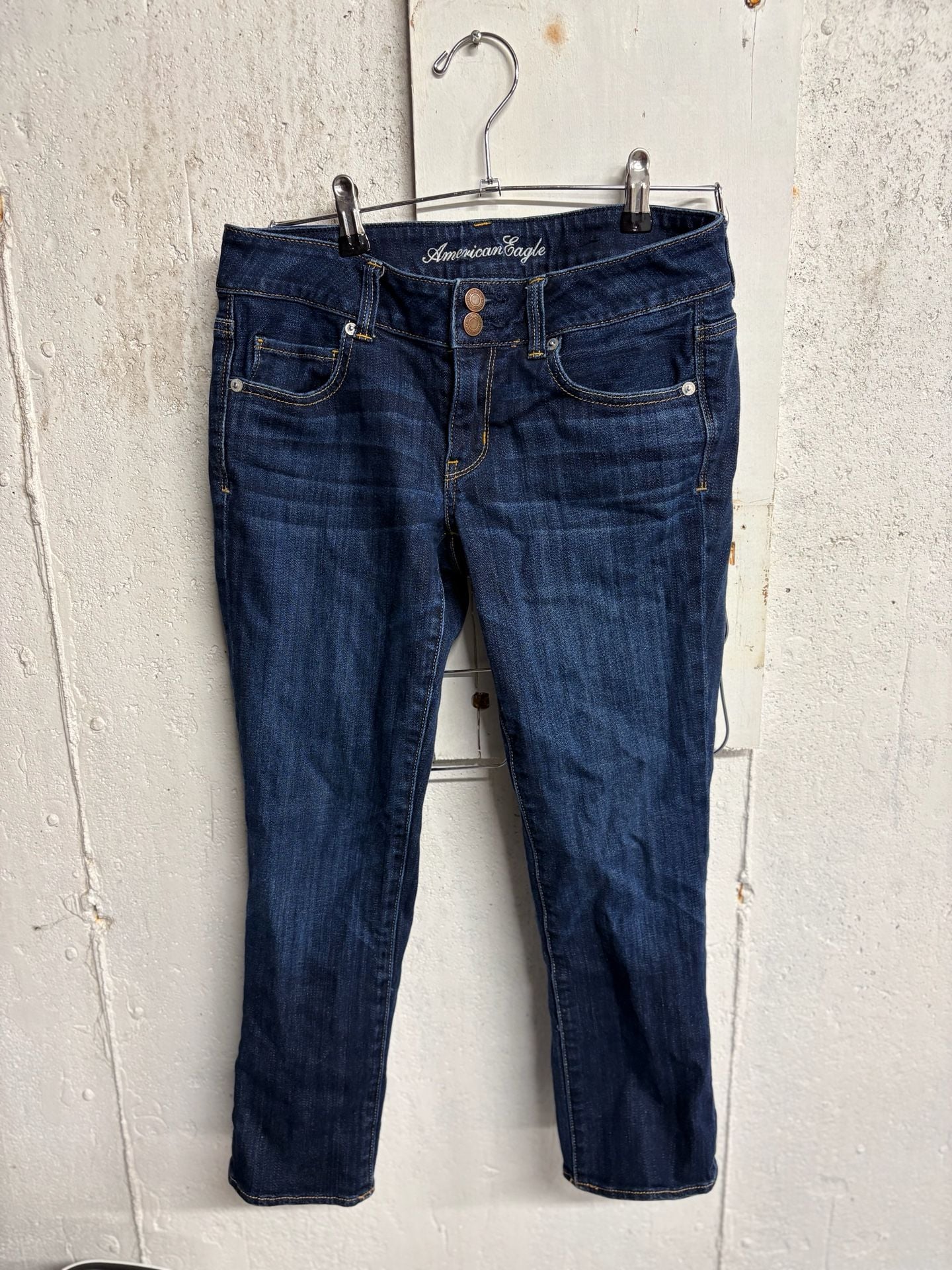 American Eagle Artist Stretch Dark Wash Crop Jeans Women's 6 2