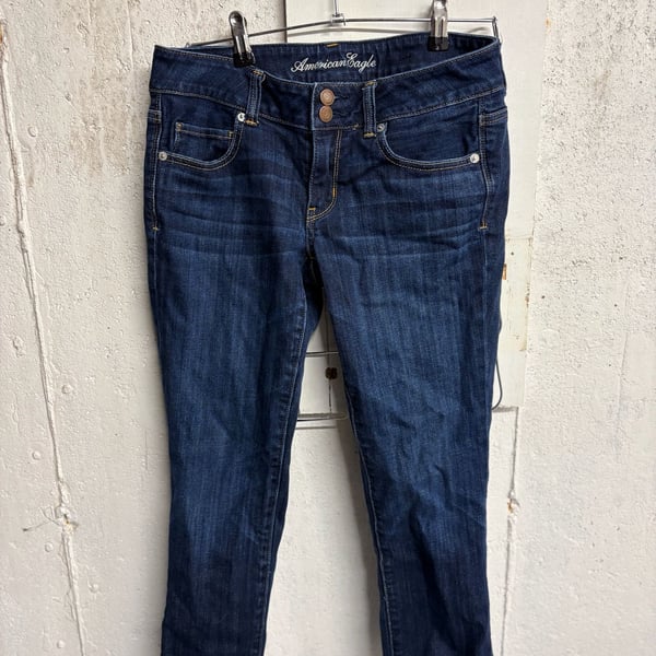American Eagle Artist Stretch Dark Wash Crop Jeans Women's 6