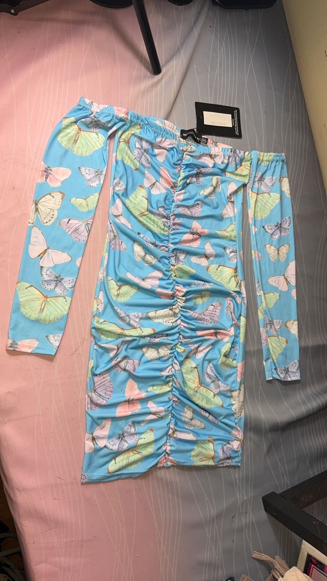 PrettyLittleThing Blue Butterfly Print Ruched Off The Shoulder Long Sleeve Mini Dress 2