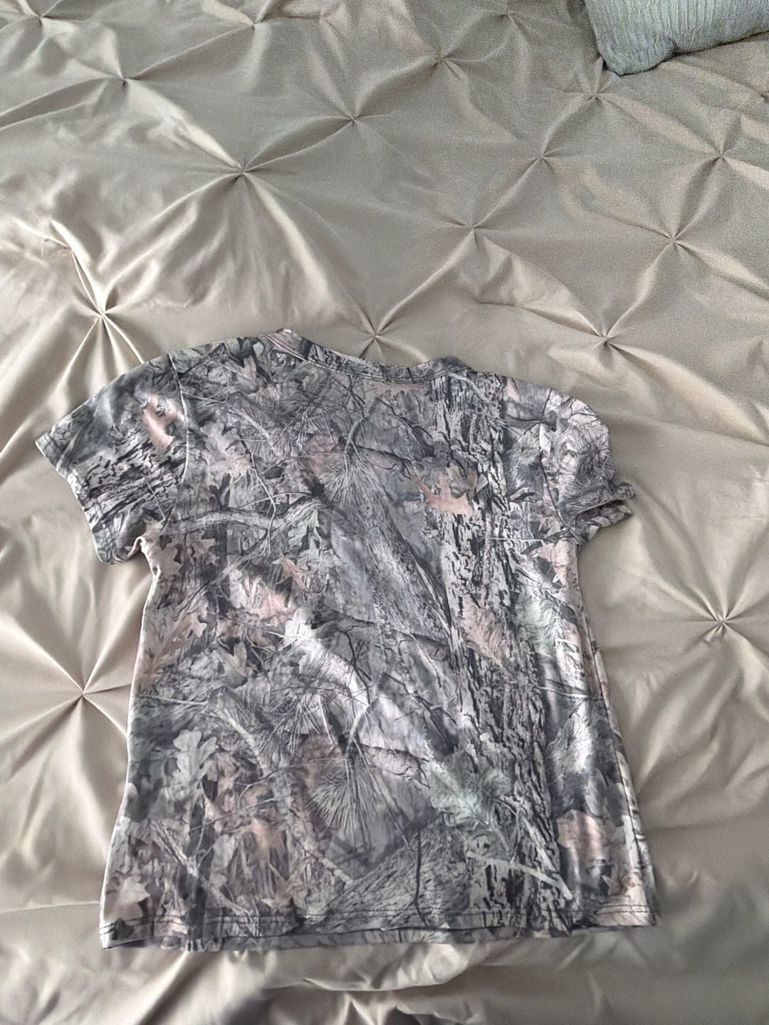 Mossy Oak Women's RealTree Camo Baby Tee with Sequin Bow Patch  7