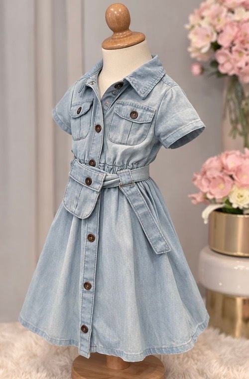 Little Girls Short Sleeve Button-Down Light Wash Denim Dress : Size 10 4