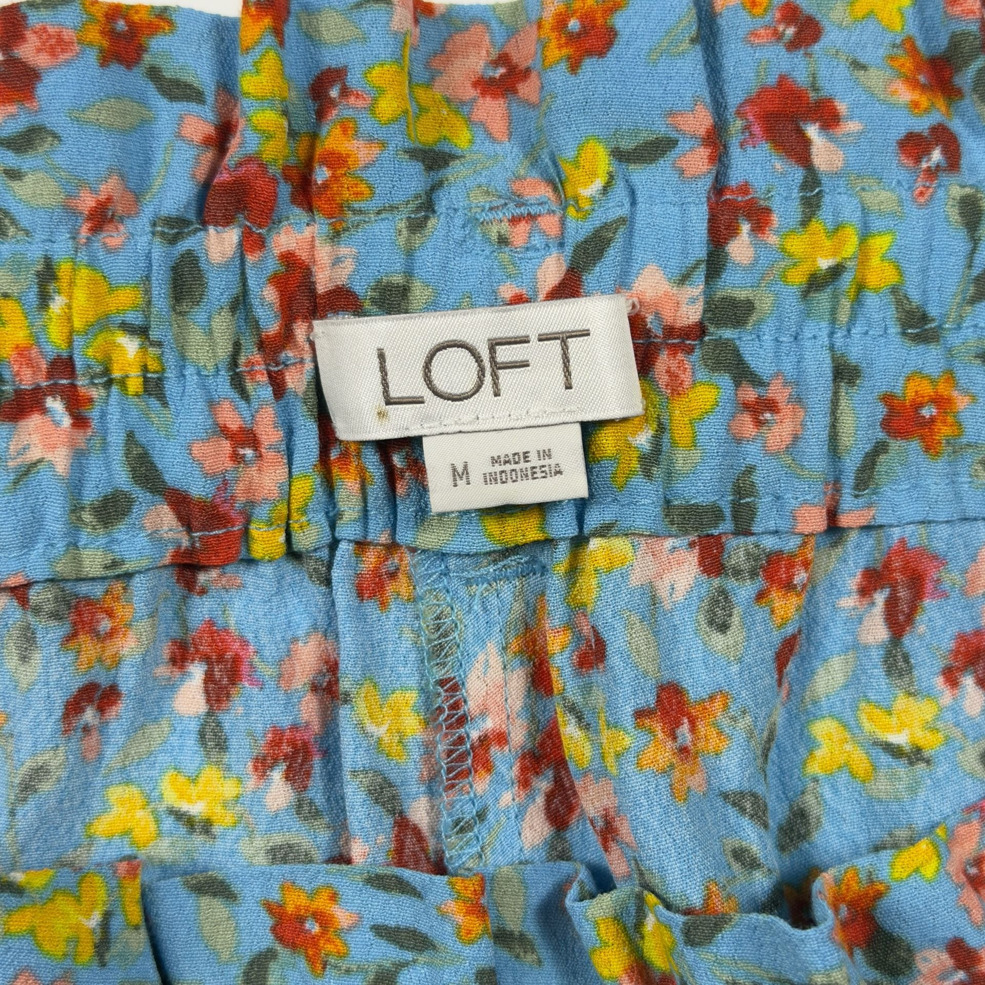 LOFT Blue Floral Paperbag Waist Side Pocket Cargo Shorts 6