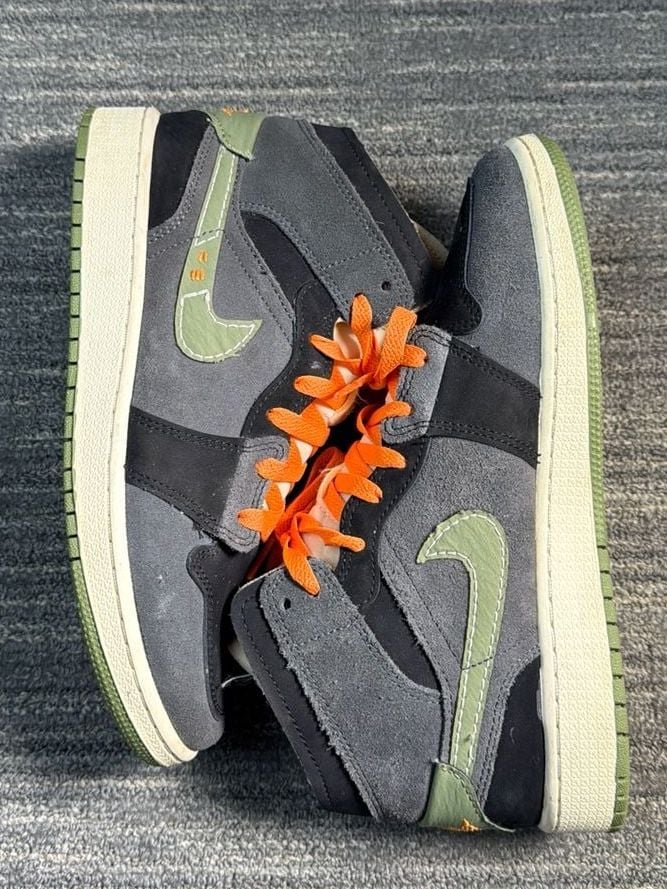 Air Jordan 1 Mid SE Craft Anthracite Sky J Light Olive 5