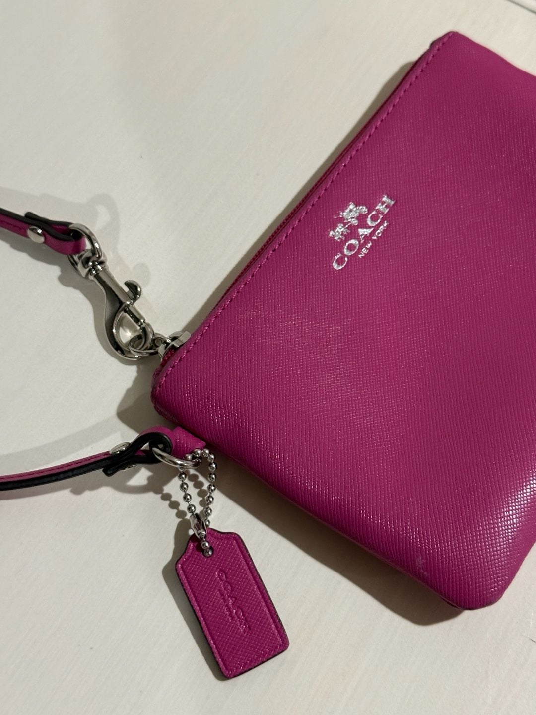 Coach Corner Zip Wristlet in Dark Fuchsia Crossgrain Leather 3