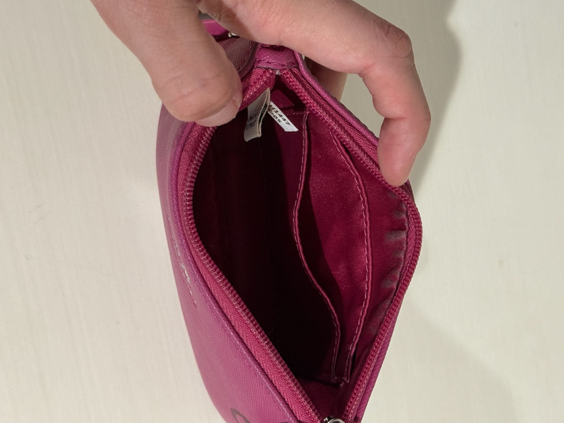 Coach Corner Zip Wristlet in Dark Fuchsia Crossgrain Leather 6