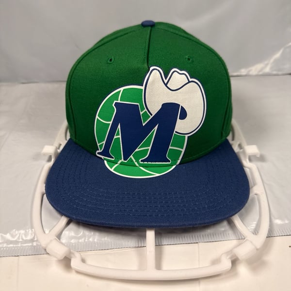 Dallas Mavericks Hardwood Classics Two-Tone Green and Navy Snapback Hat