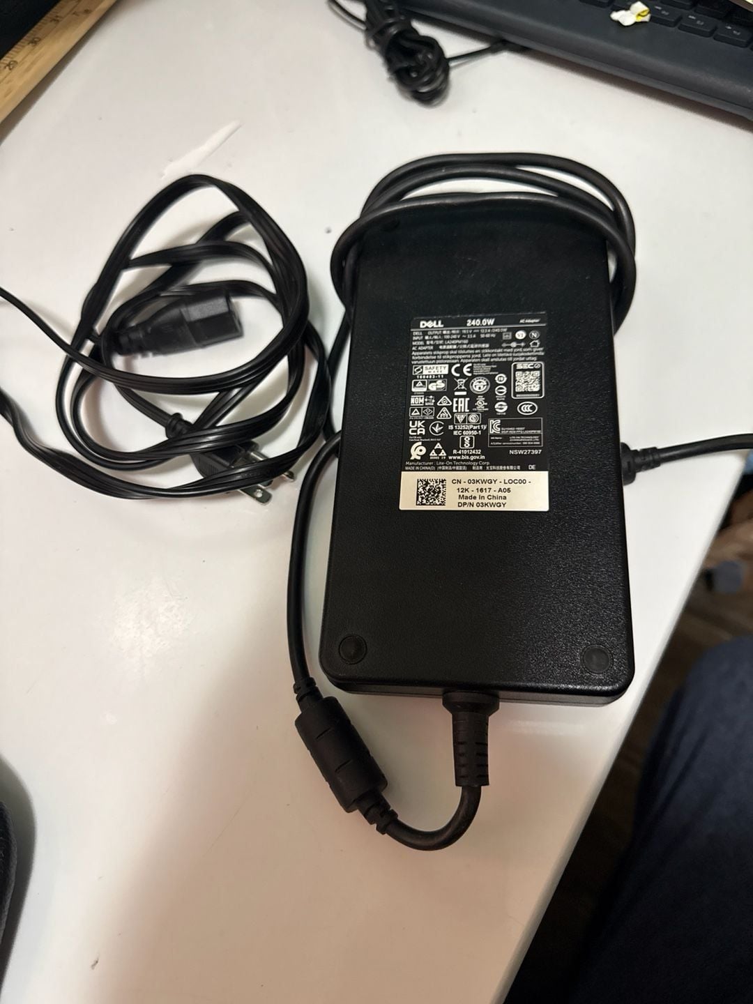 Genuine Dell 240W AC Adapter Charger 19.5V 12.3A LA240PM160 03KWGY 2