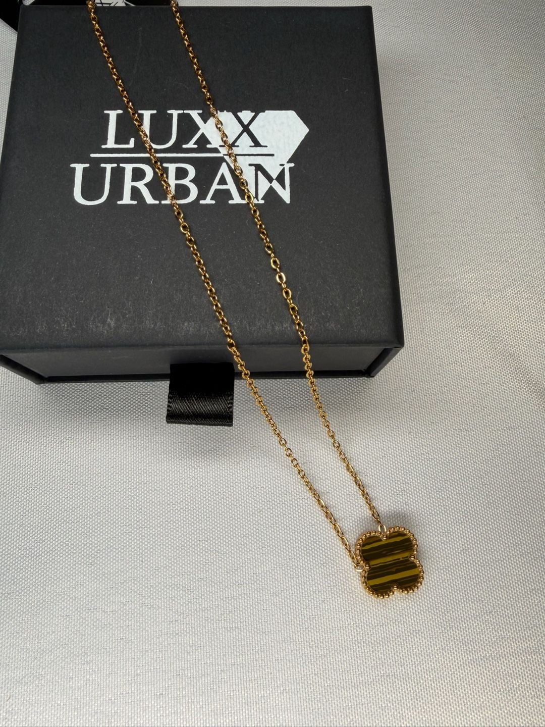 Tiger Eye Clover Pendant Necklace 18K Gold Plated 3