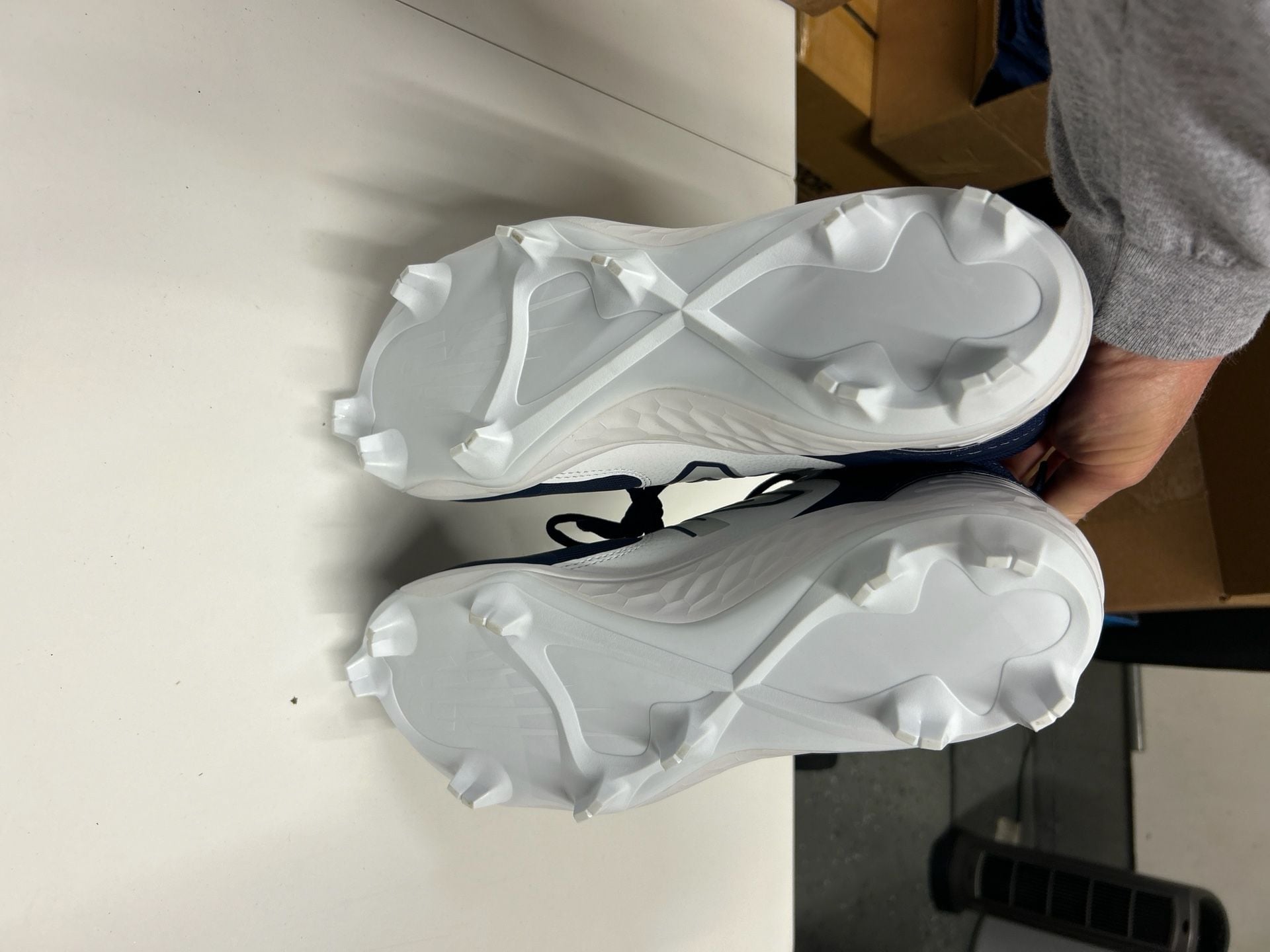 New Balance Fresh Foam 3000 v6 Molded Low Baseball Cleats Navy White 6