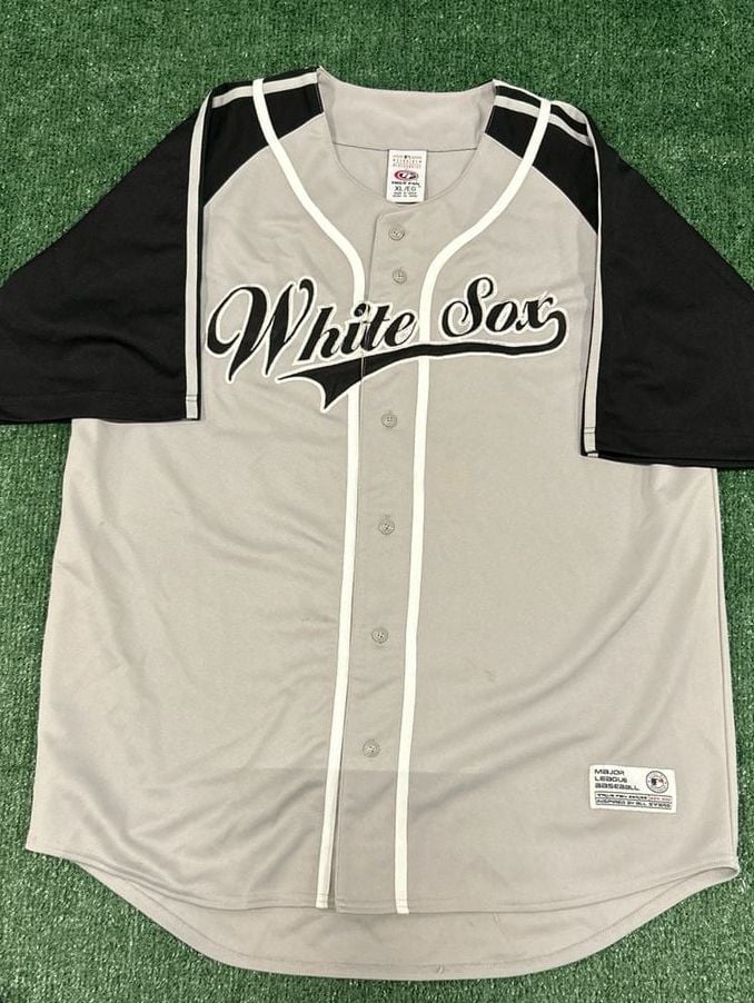 Vintage Chicago White Sox MLB True Fan Series Grey/Black Baseball Jersey Size XL 2