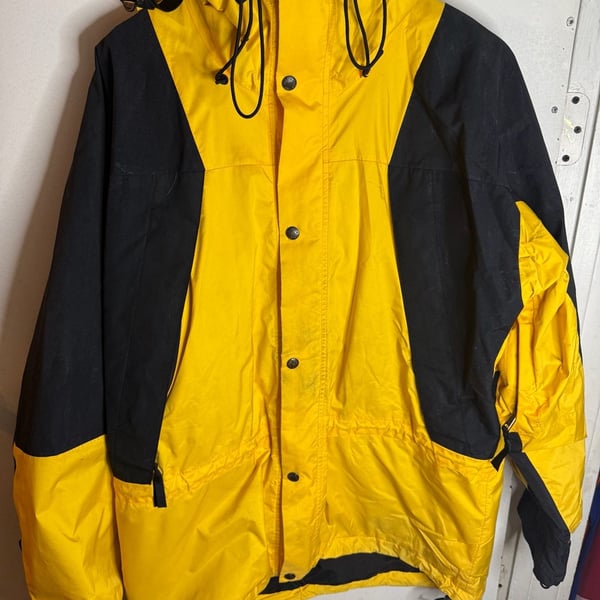 Vintage 90s The North Face Gore-Tex Mountain Light Jacket Yellow Black Medium