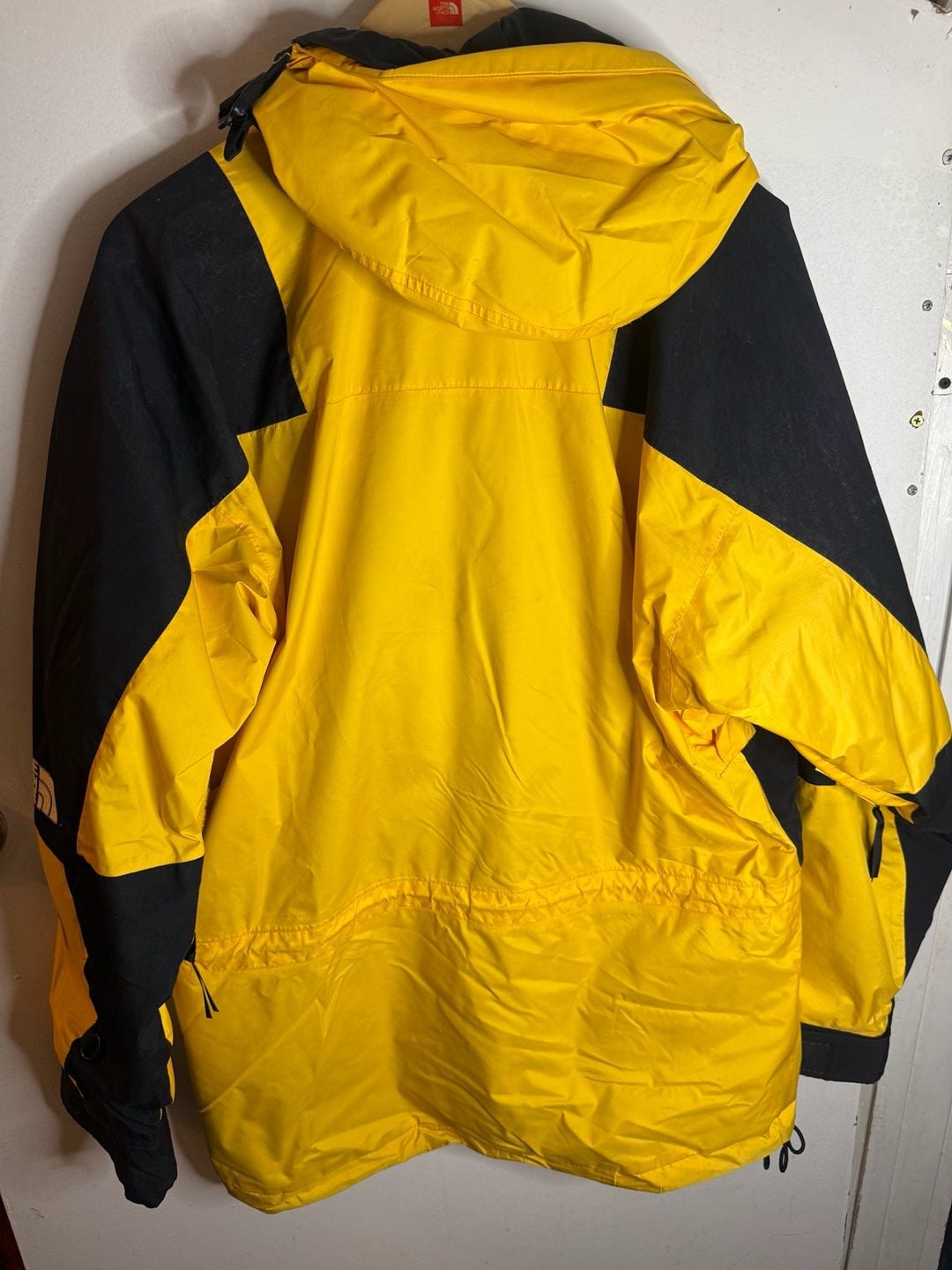 Vintage 90s The North Face Gore-Tex Mountain Light Jacket Yellow Black Medium 9