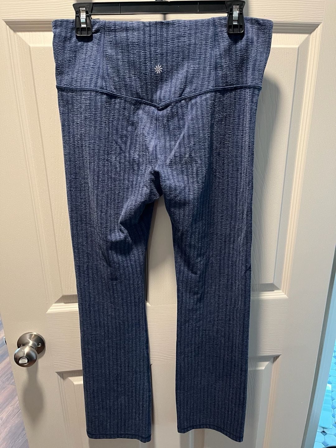 Athleta Elation Textured Straight Leg Pant in Nara Shibori Indigo, Size Large 3