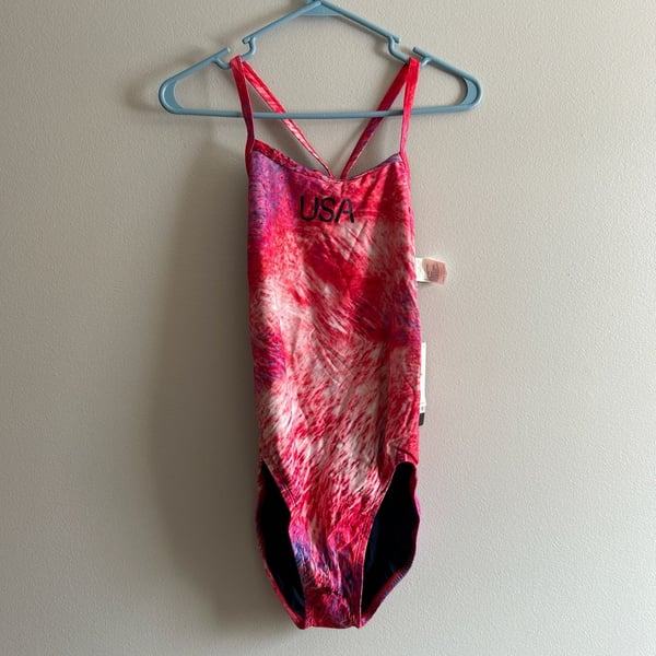 Nike Swim Hydrastrong Team USA Racerback One-Piece Swimsuit Size 36