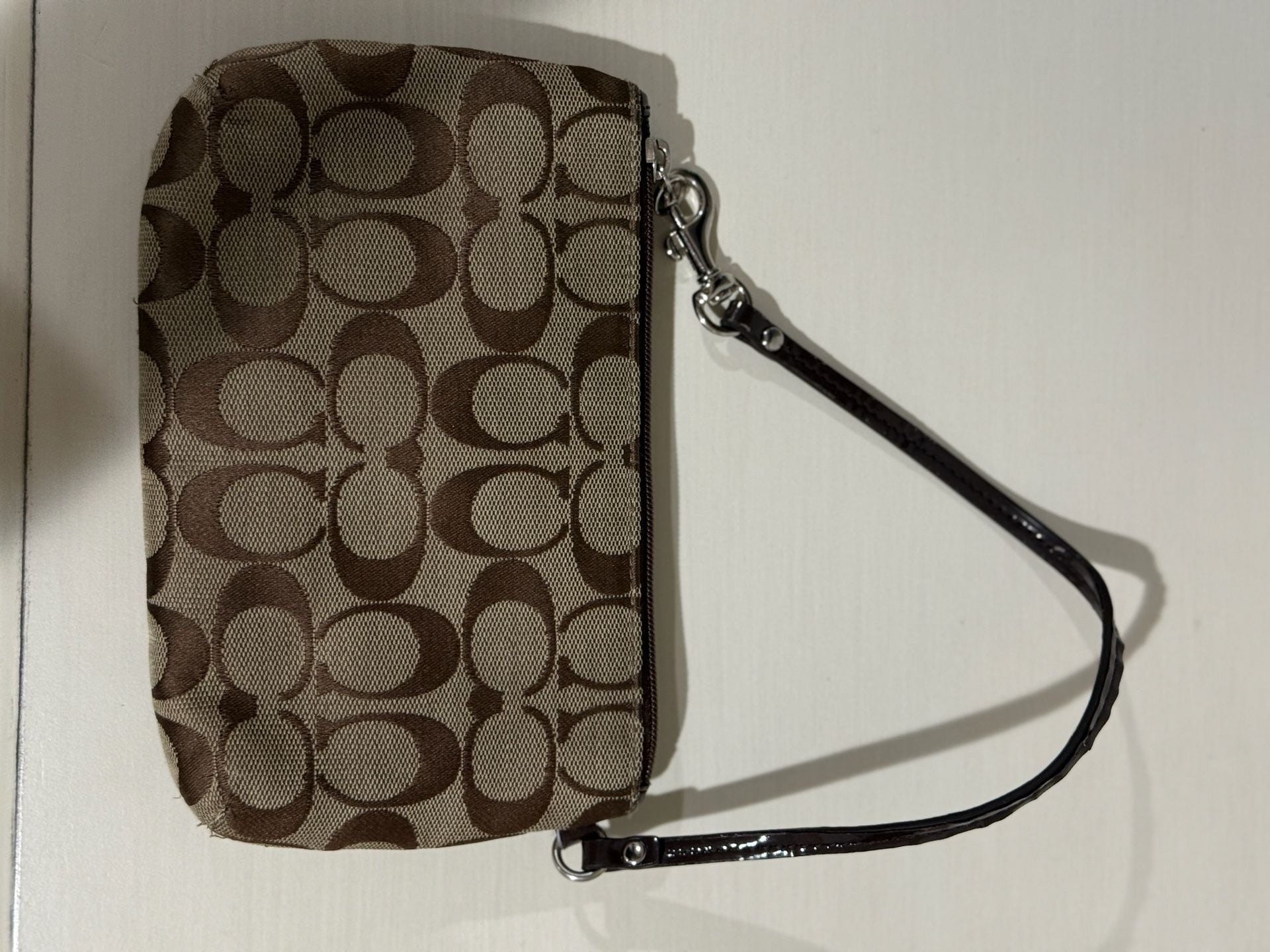 Coach Signature Park Canvas Turnlock Wristlet F49175 Brown 3