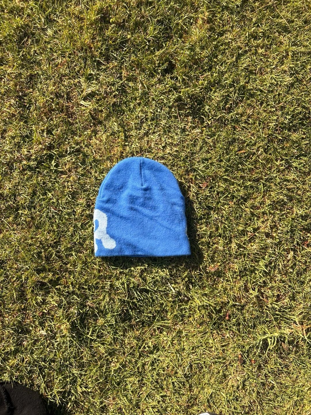 Mea Culpa Blue and White Graphic Knit Beanie 3