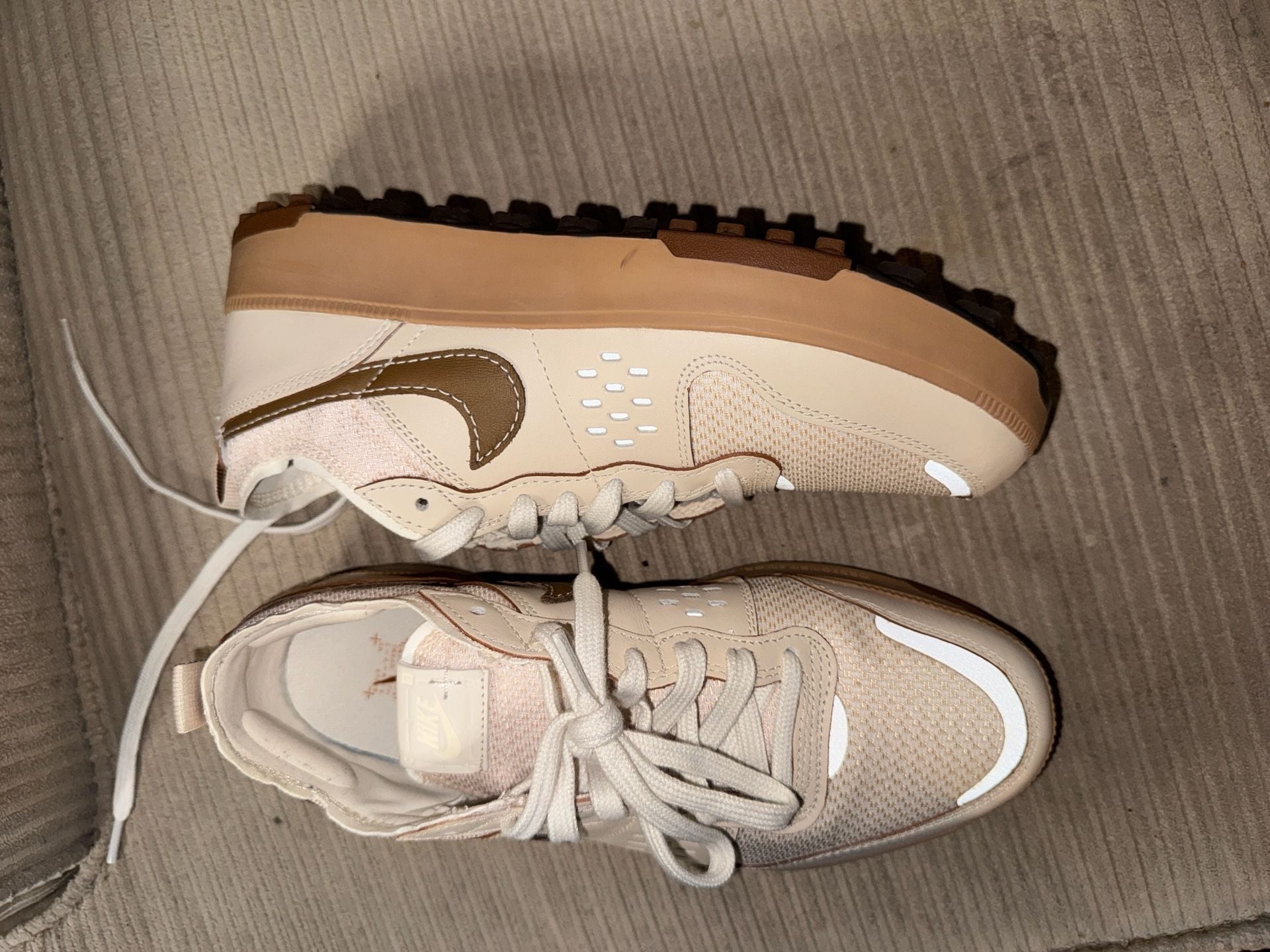 Nike 6