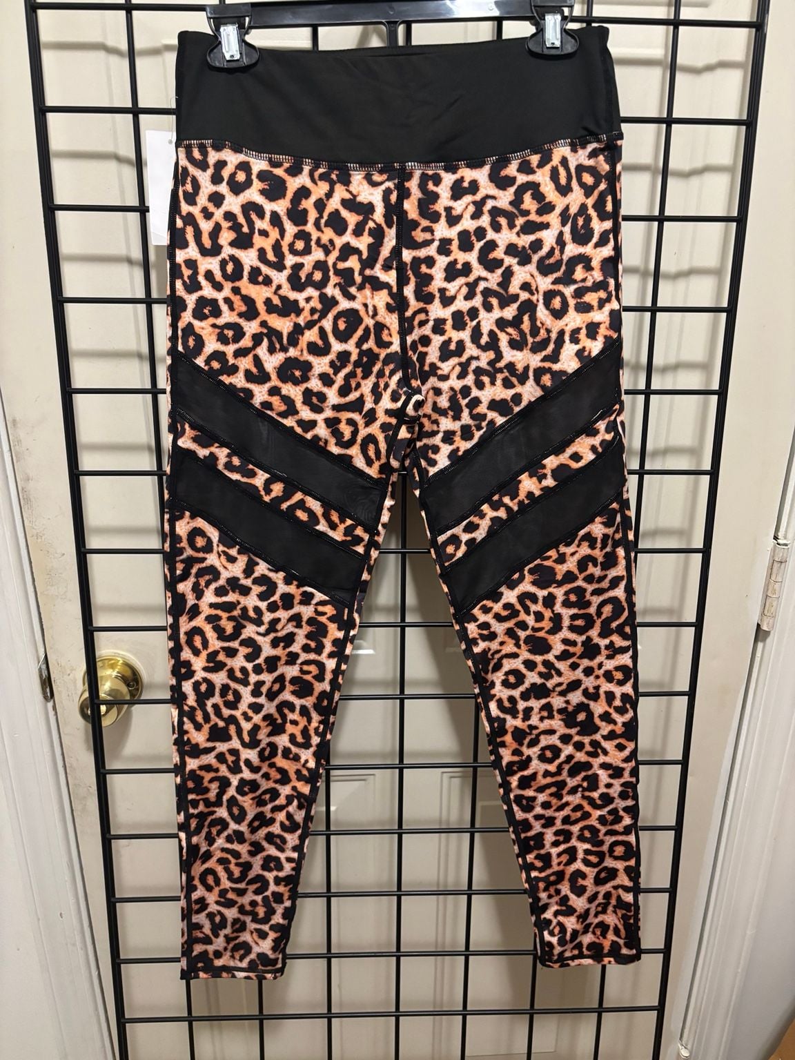 Leggings Leopard Print High Waisted Yoga Pants with Mesh Inserts 3