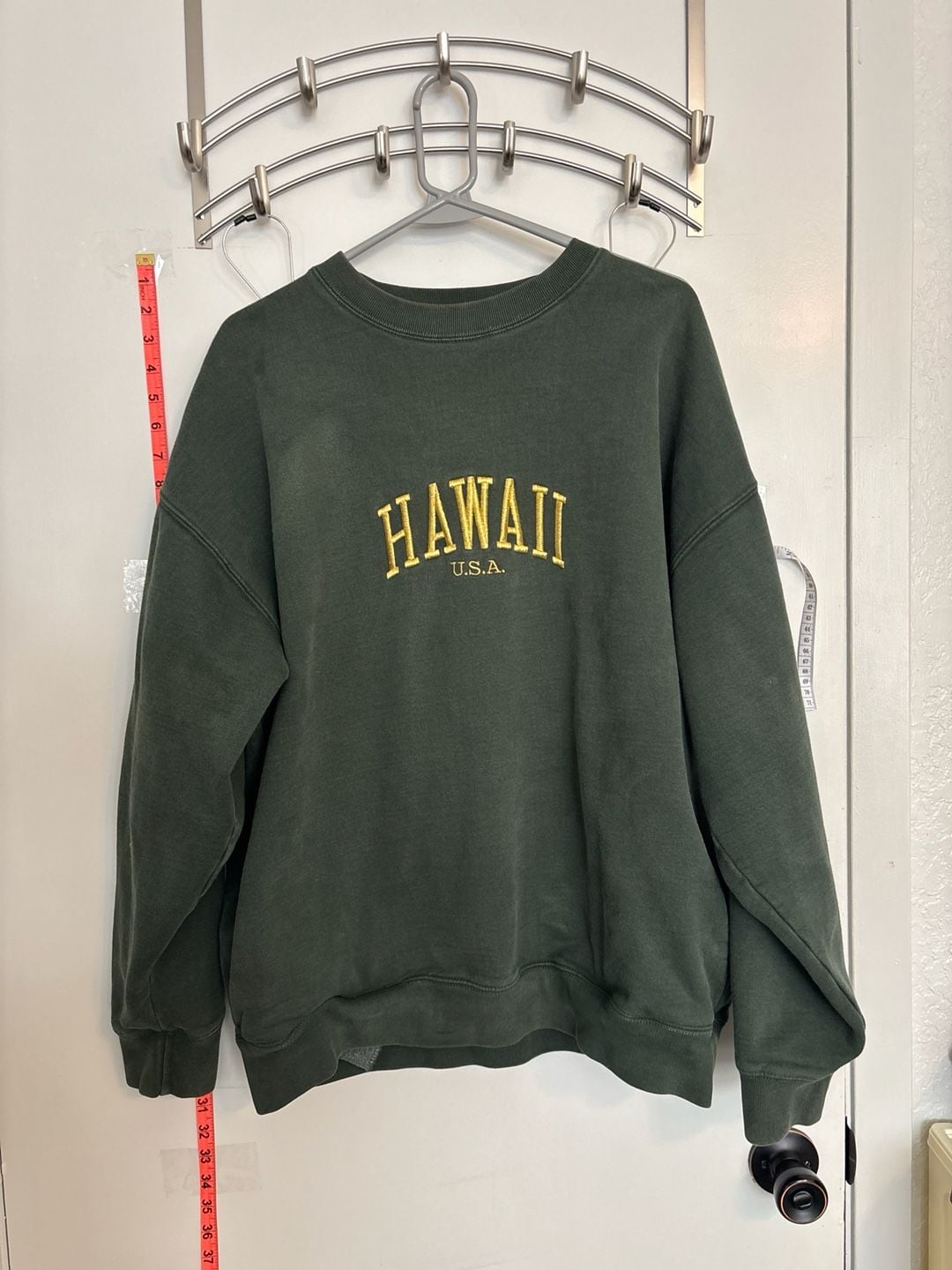 Brandy Melville John Galt Green Hawaii Crew Neck Sweatshirt 3