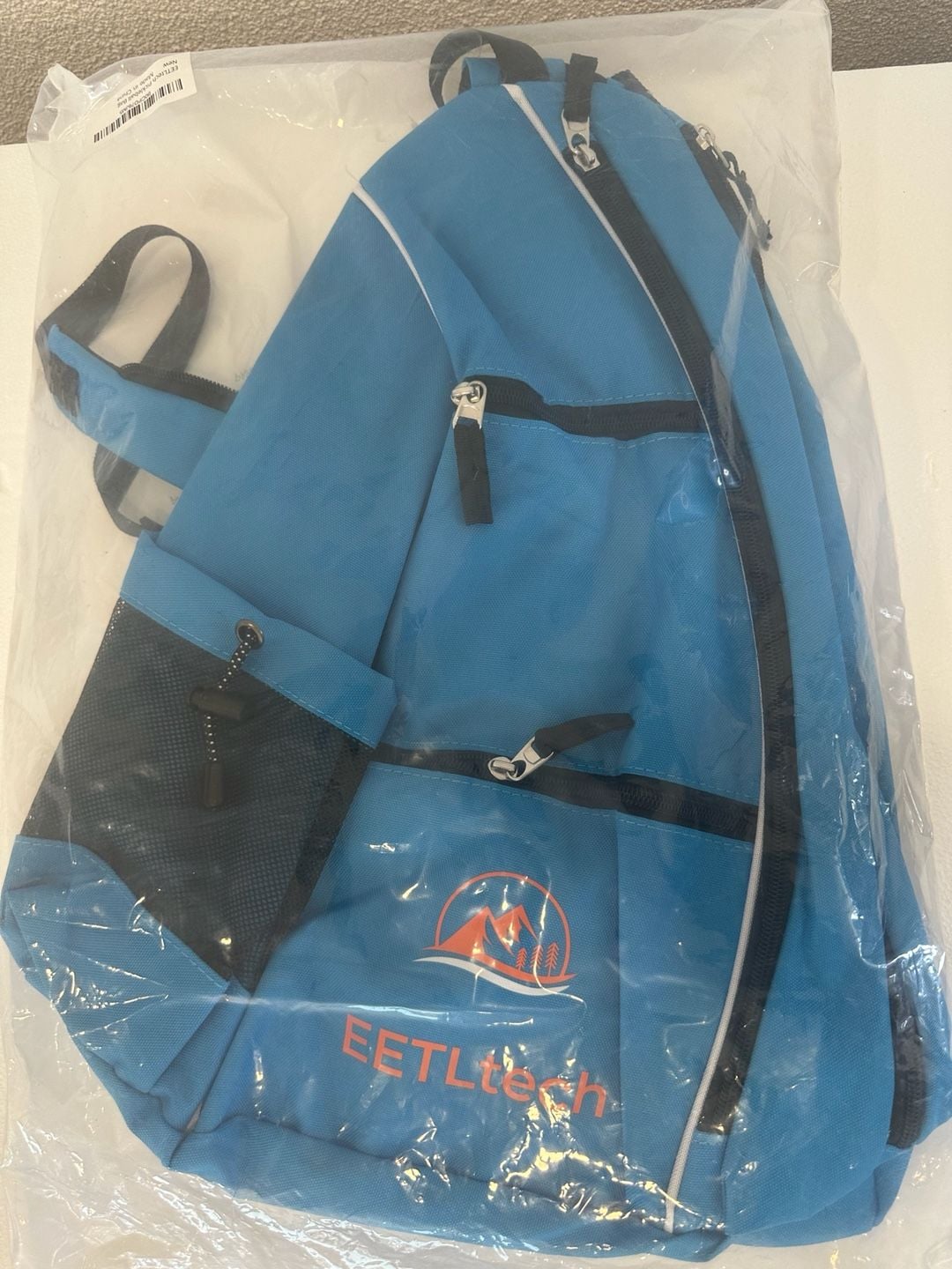 EETLtech Pickleball Sling Bag Crossbody Sports Backpack 2