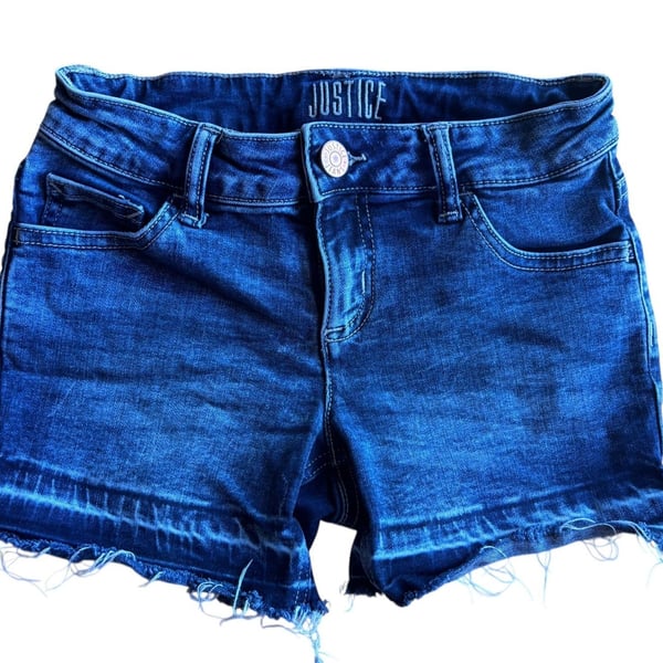 Girls Dark Wash Distressed Cut-Off Denim Jean Shorts Size 8 LIKE NEW CONDITION