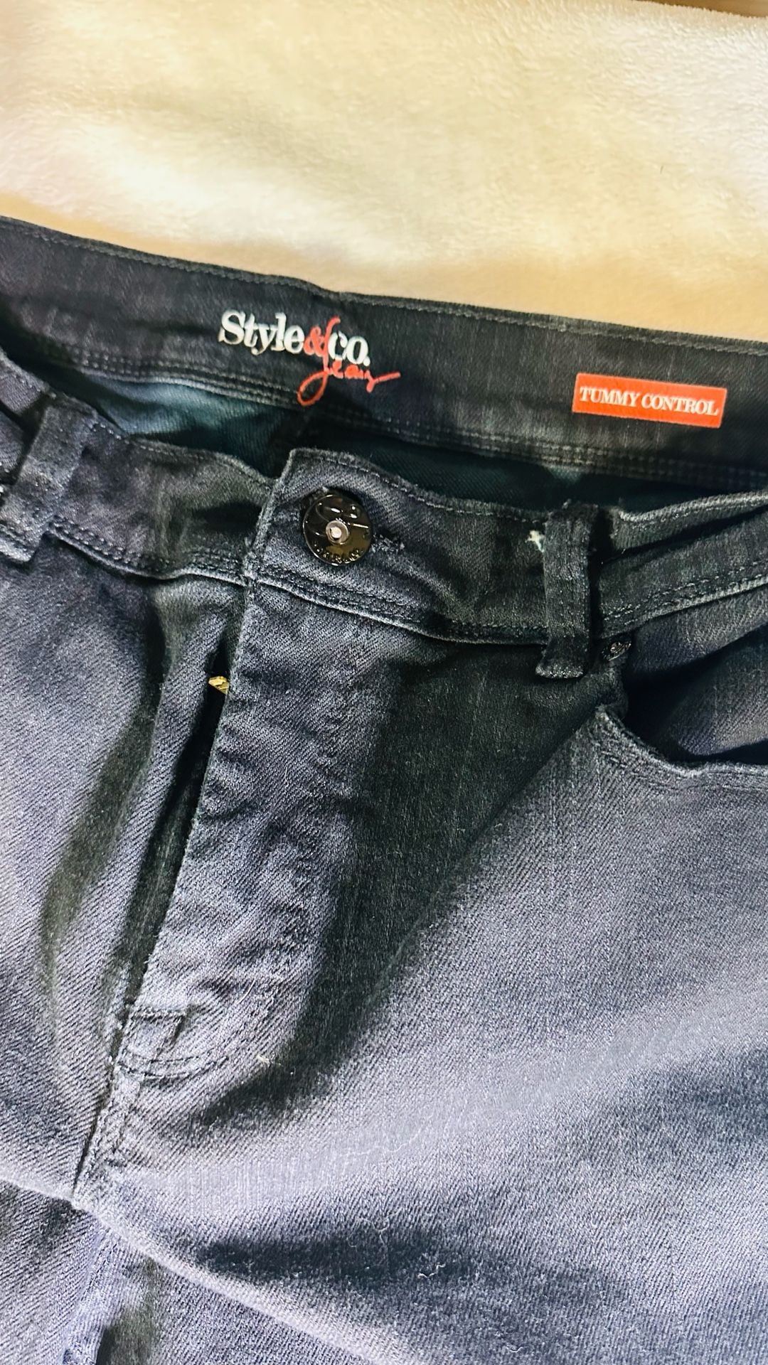 Style & Co. Tummy Control Bootcut Jeans Size 8 Black Wash 4