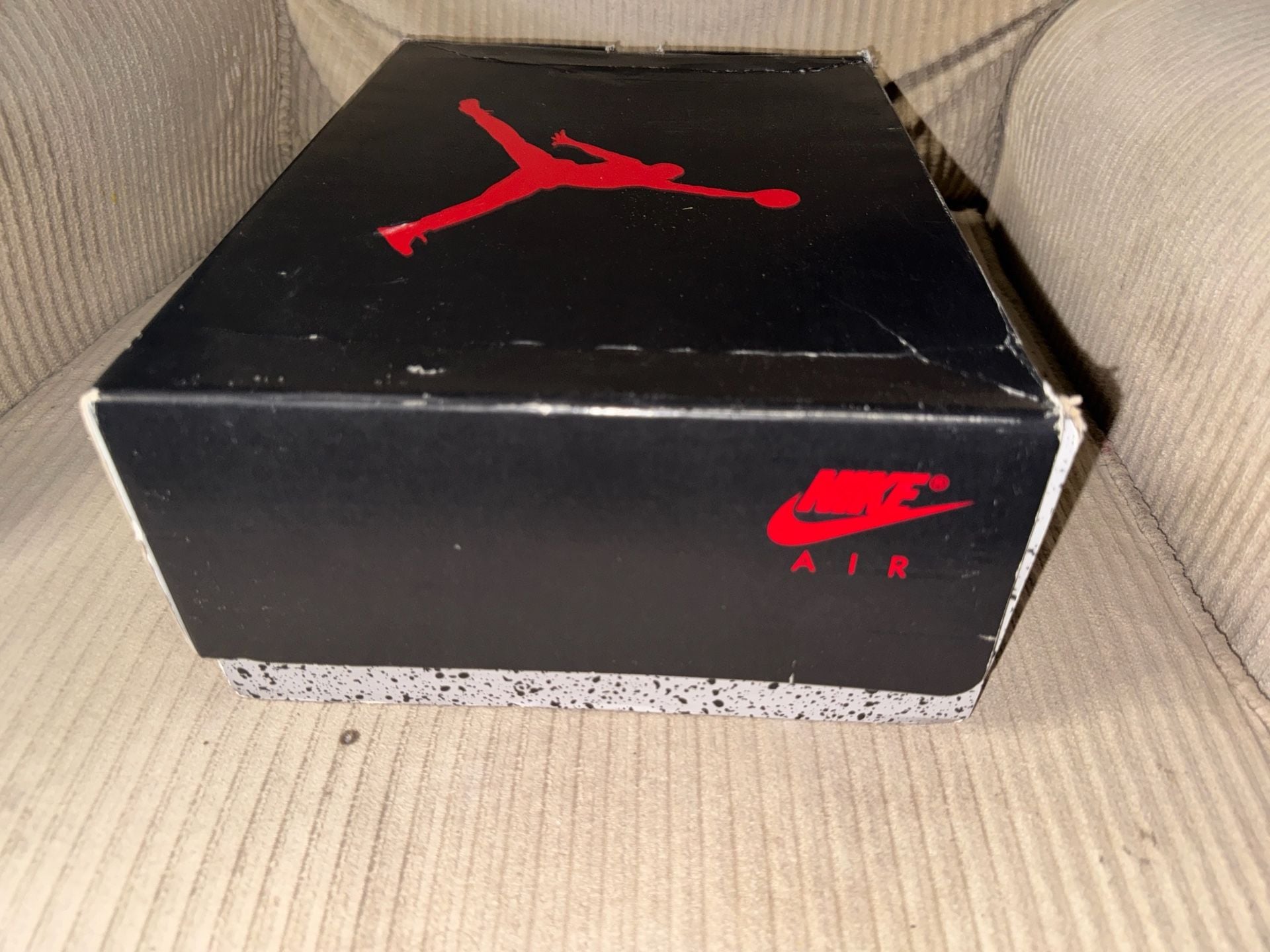 Air Jordan 11 “CHERRY” White/Red CT8012-116 Sz 9.5 7
