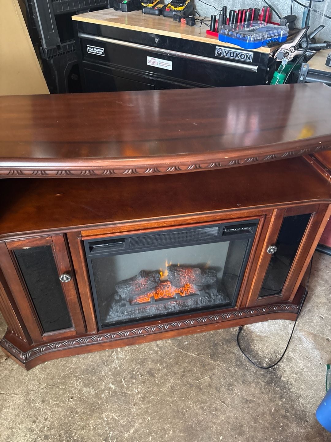 ELECTRIC FIREPLACE 3