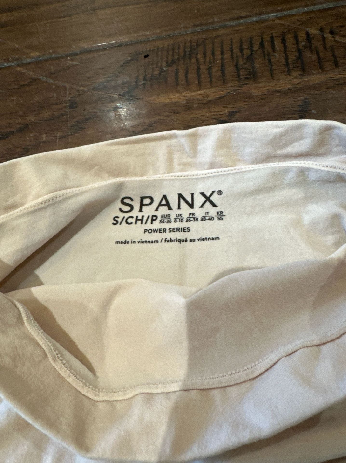 Spanx Power Series High-Waisted Mid-Thigh Short Shapewear 2