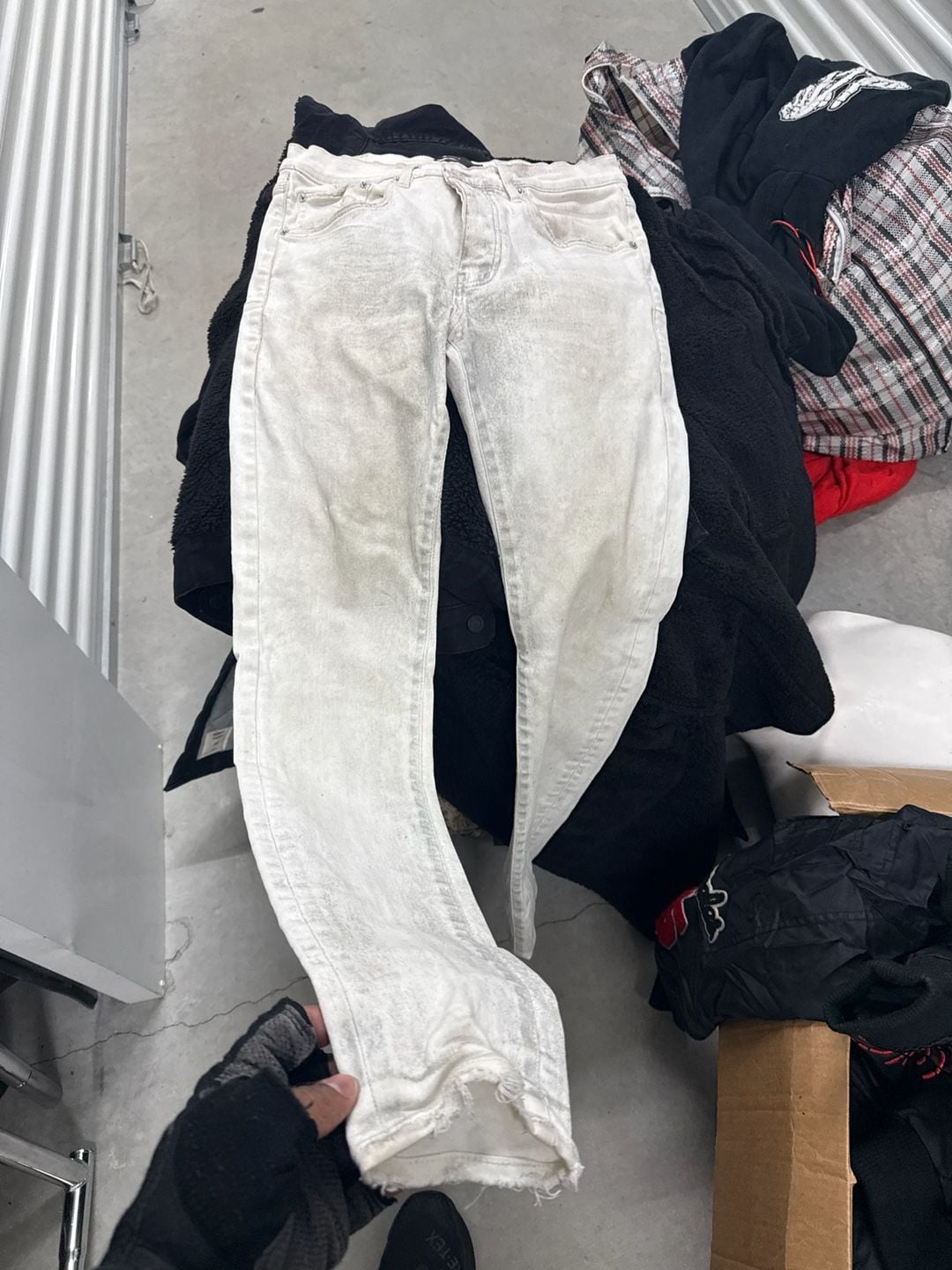 Purple Brand P001 Low Rise Skinny Jeans in Sand Iridescent Pearl 2