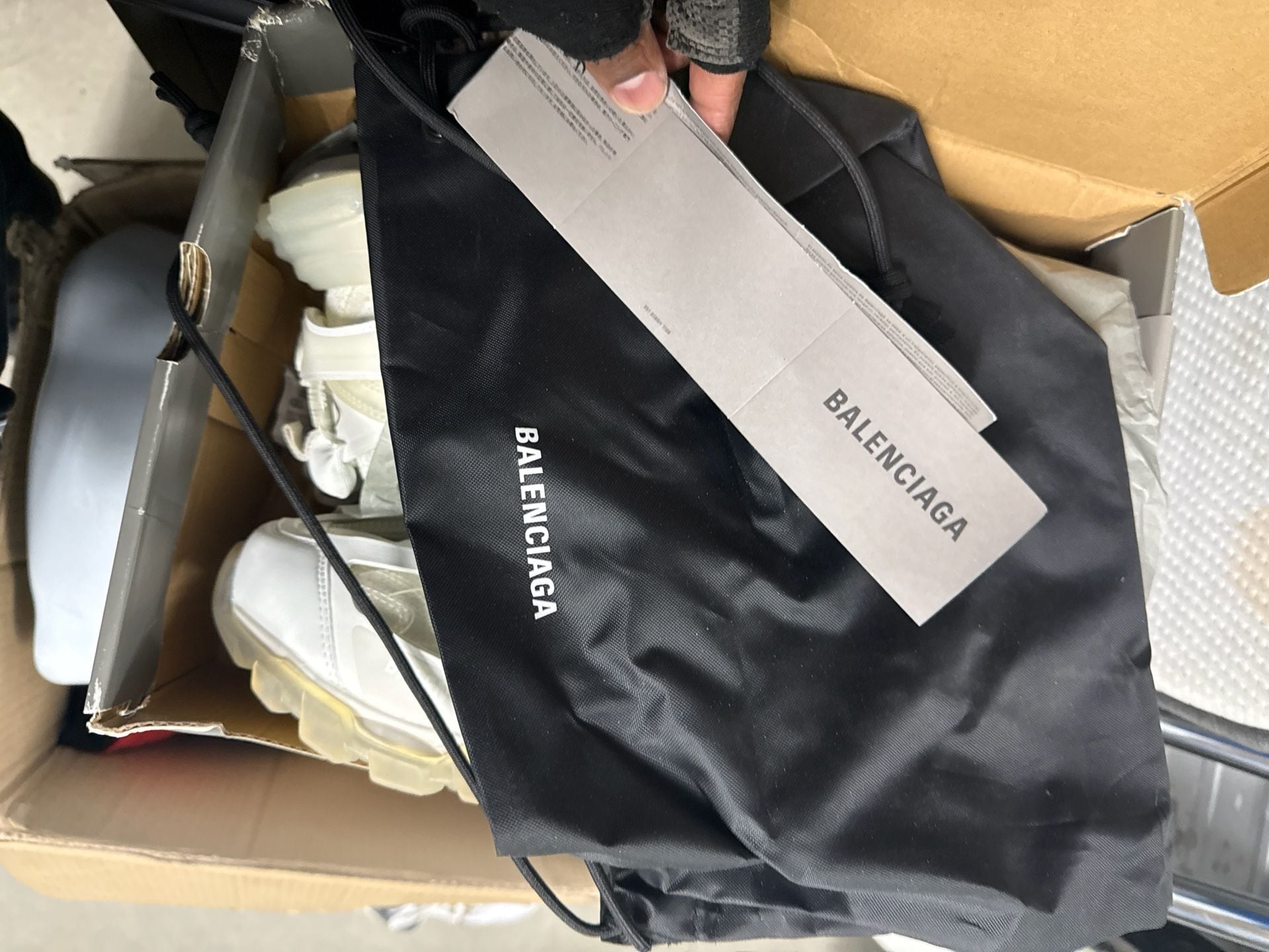 Balenciaga Track Sneaker 'Clear Sole White Cream' - Balenciaga - 647742 W3BM1 9000 - white/cream 6