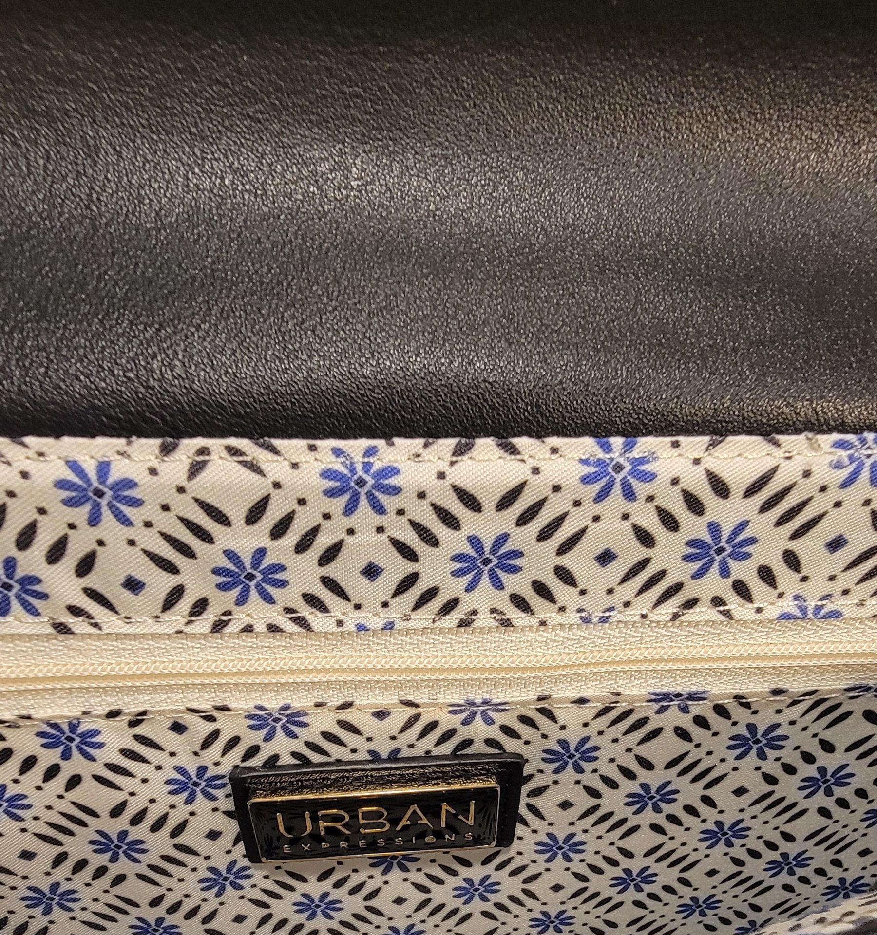 Urban Expressions Black Vegan Leather Floral Applique Not strapps  7